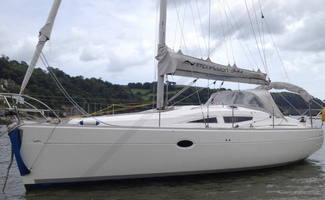 CharterElanImpression344_04